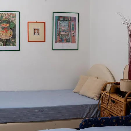 Apartament E11
